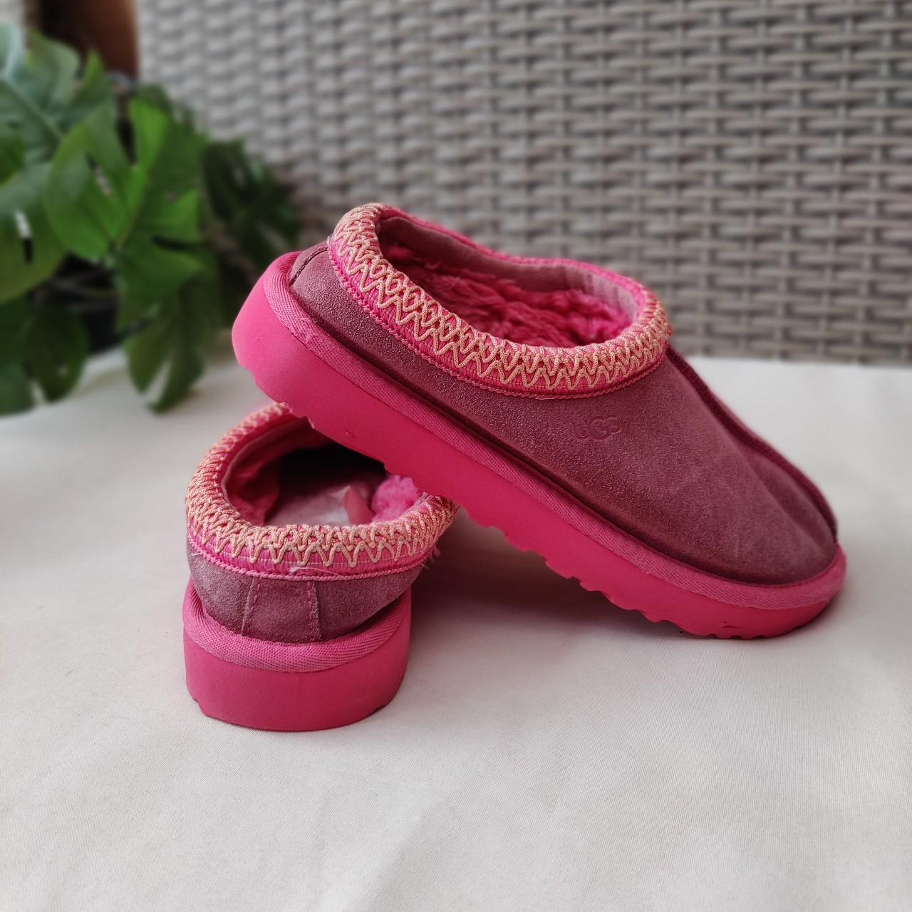 Pink ugg slippers womens best sale