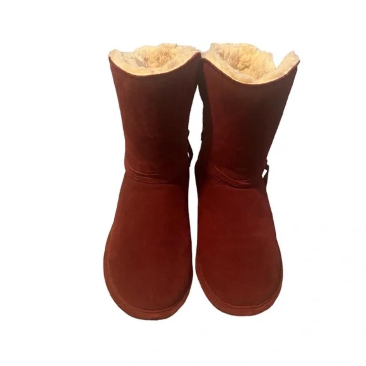 Burgundy hotsell bearpaw boots