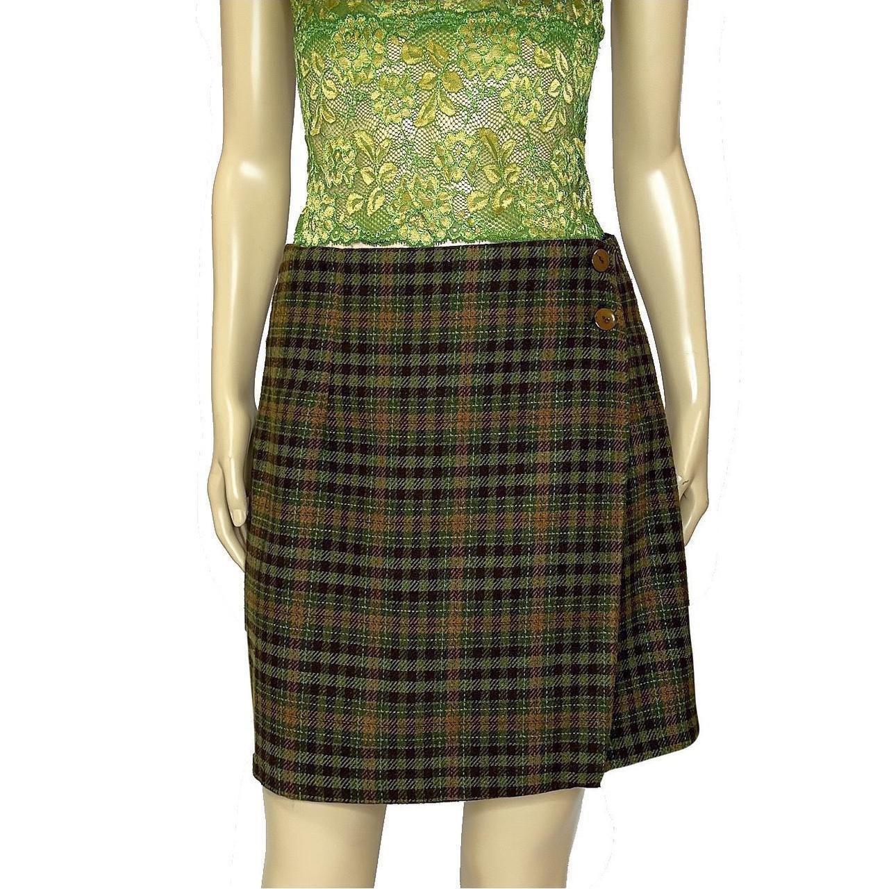 Green mini hotsell skirt 80s