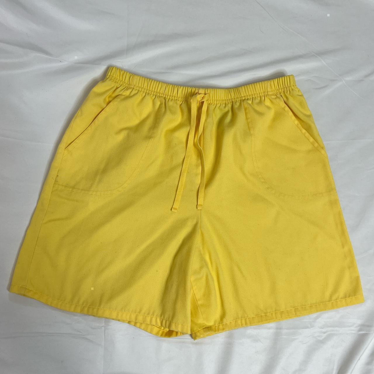 Virginia Commonwealth University RAMS Yellow Short - Depop