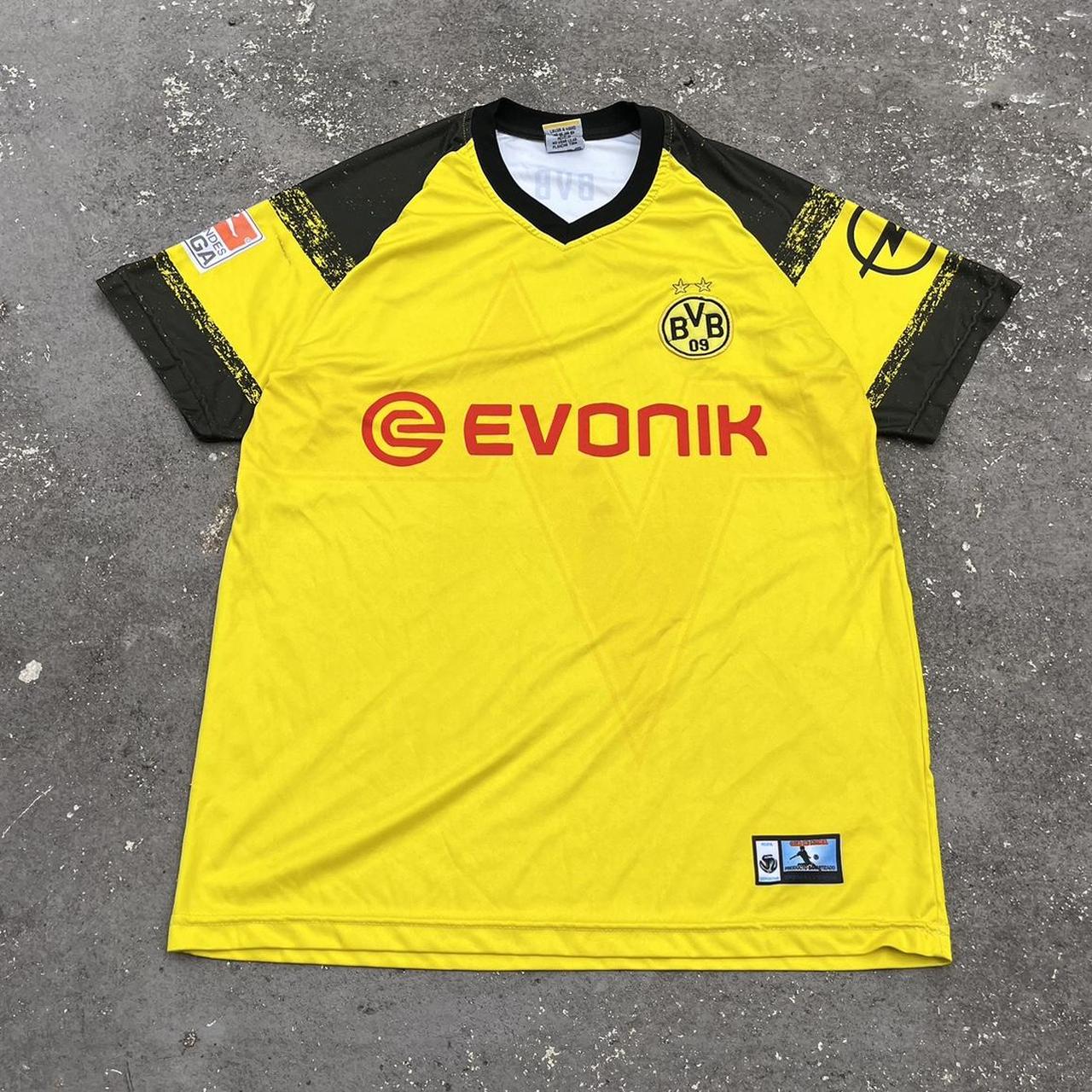 Borussia Dortmund 2013/2014 home Jersey Size Depop