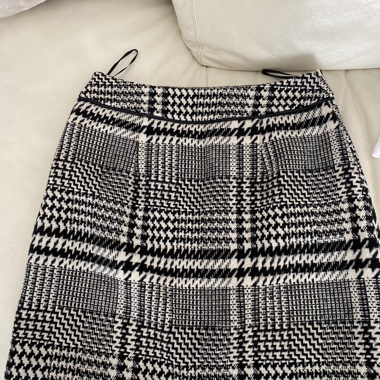 Tesco black and white print skirt