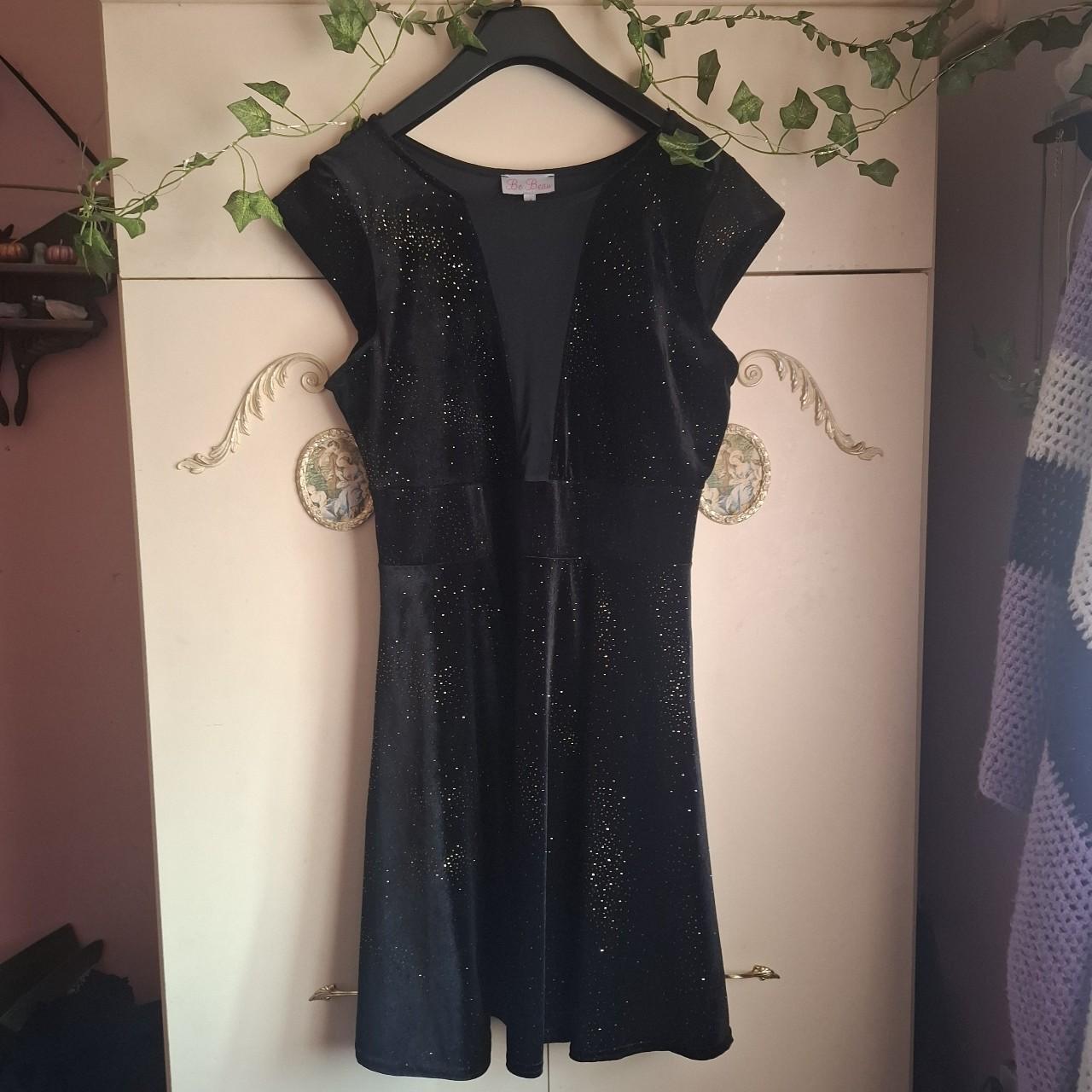 item listed by marygoffins