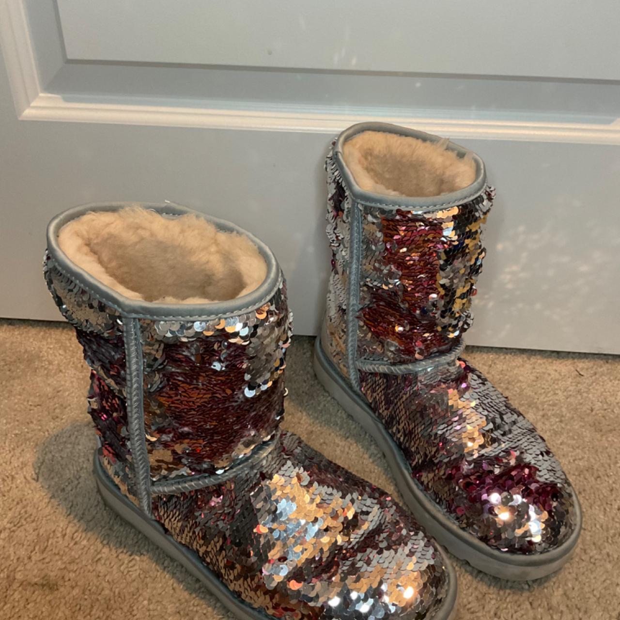 Flip sequin outlet uggs