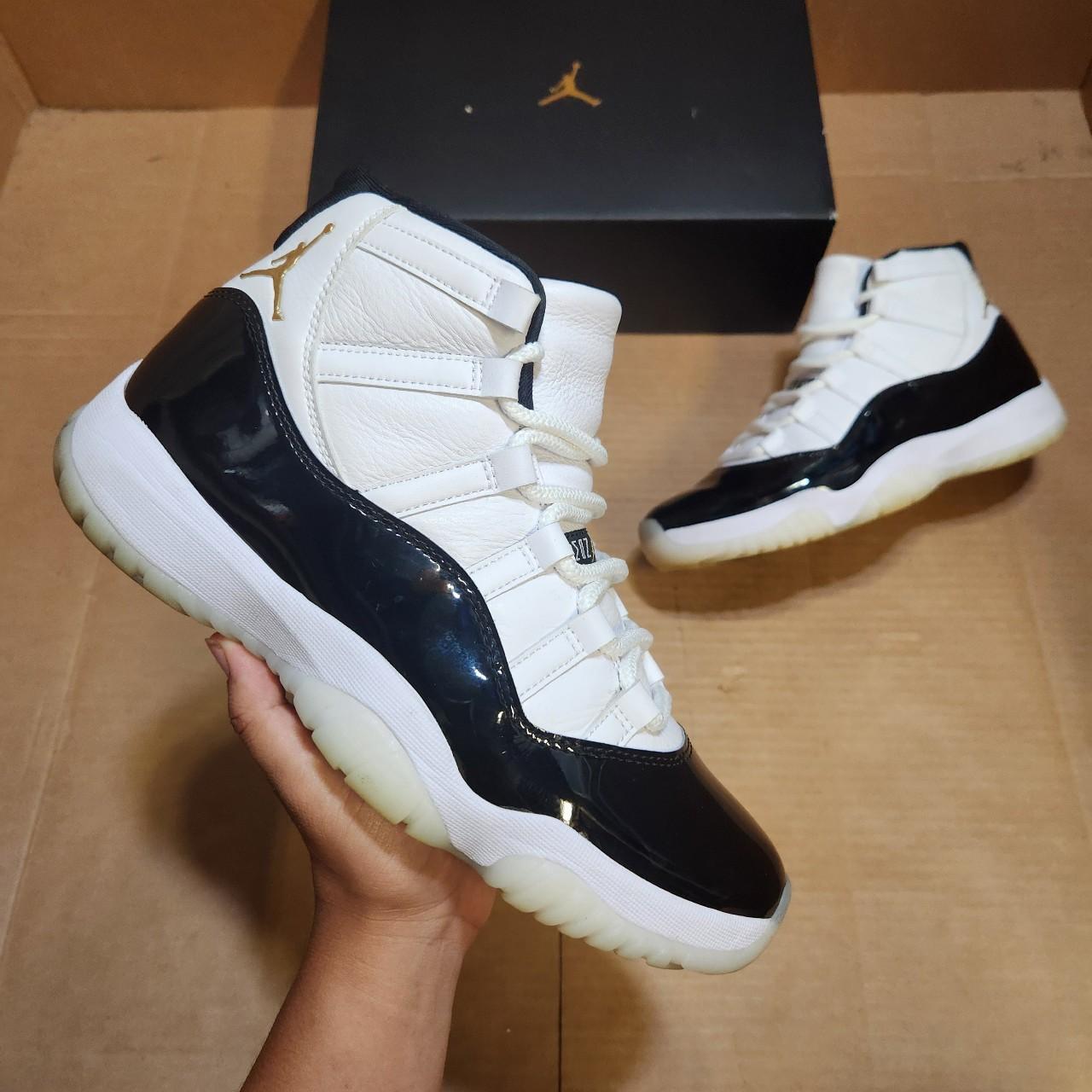 size 9 jordan 11