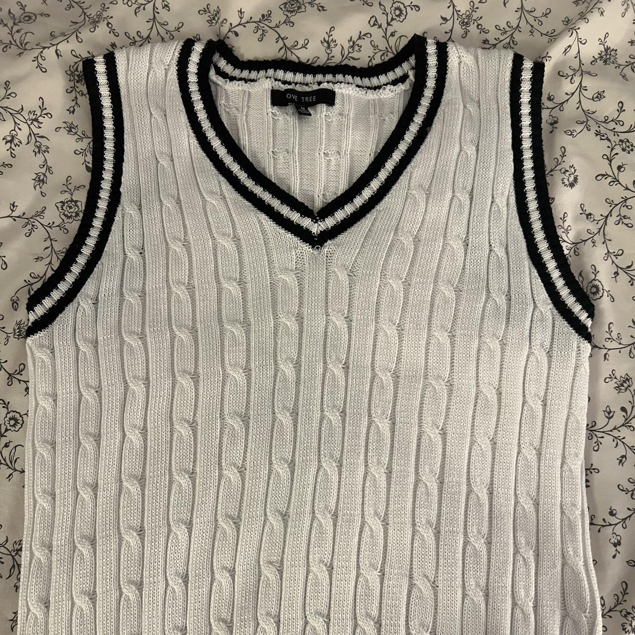 Black and white vest. Size medium, no stains or... - Depop