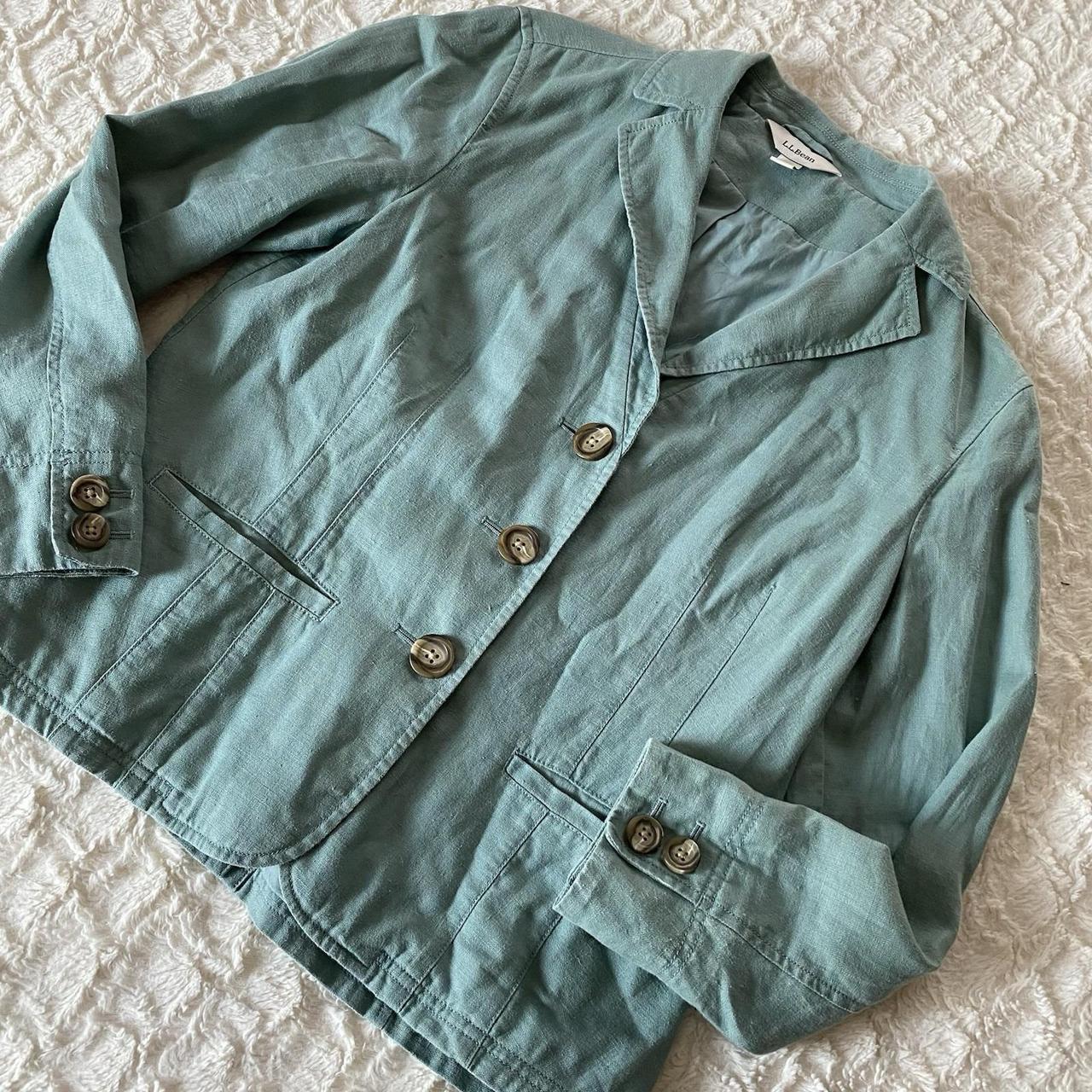 item listed by theyellowviolet