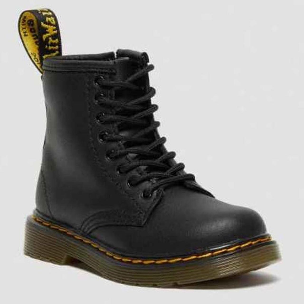 Dr Martens Softy T Leather Lace Up Boots Size 11us Depop