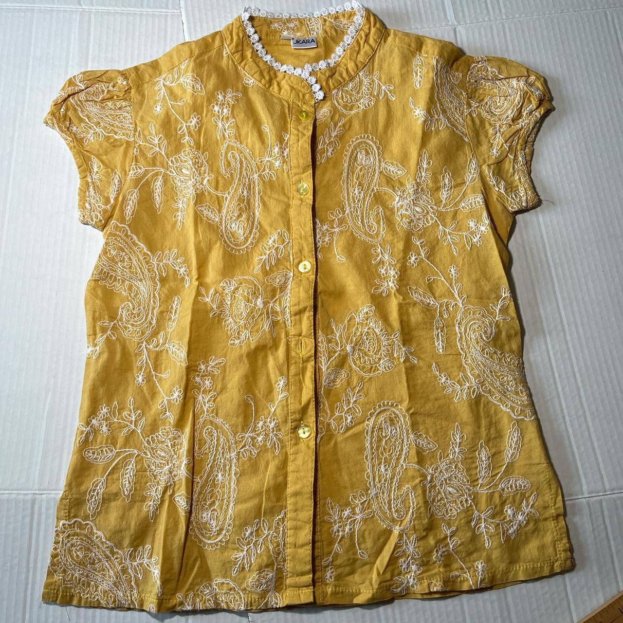 item listed by clasic_charm
