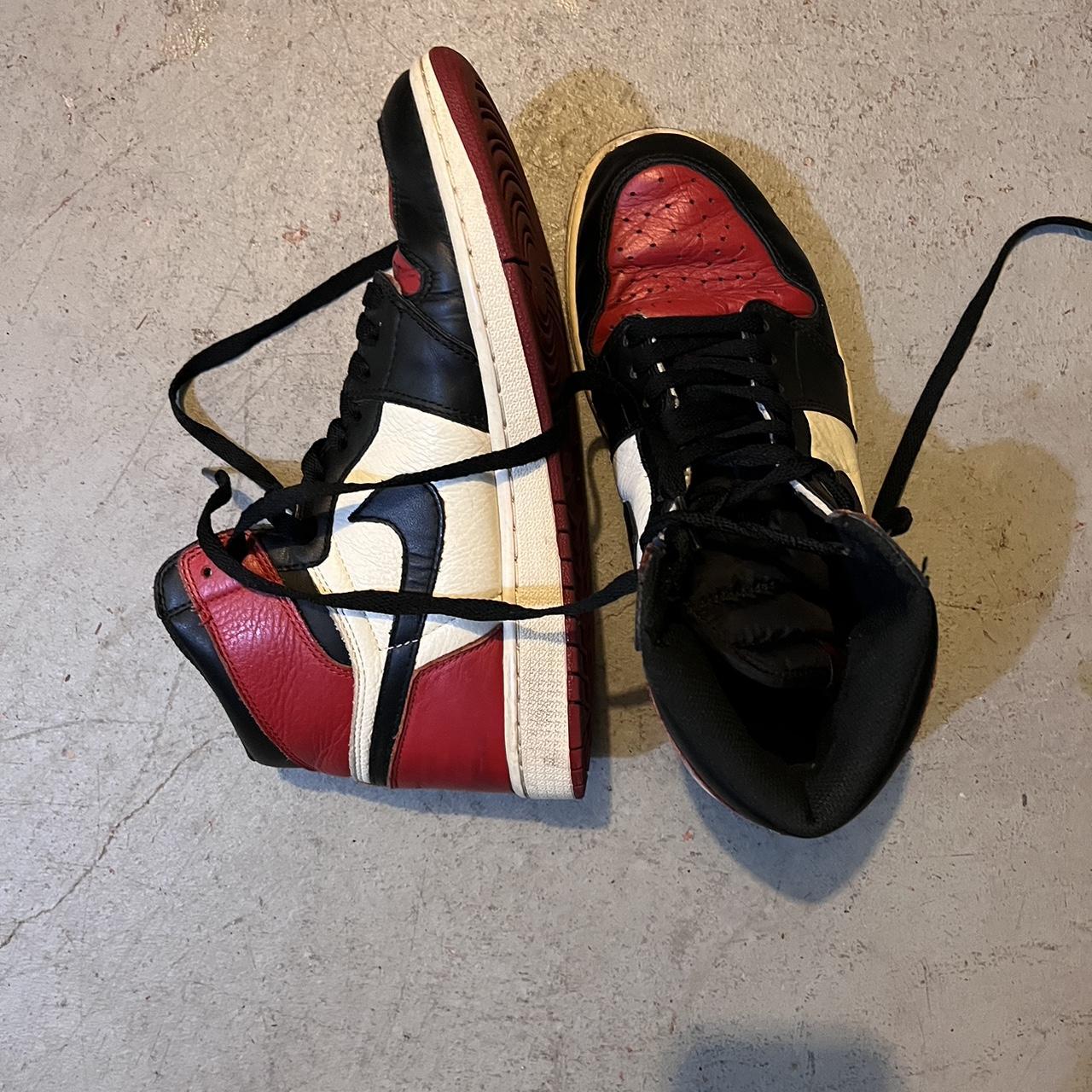 bred toes jordans