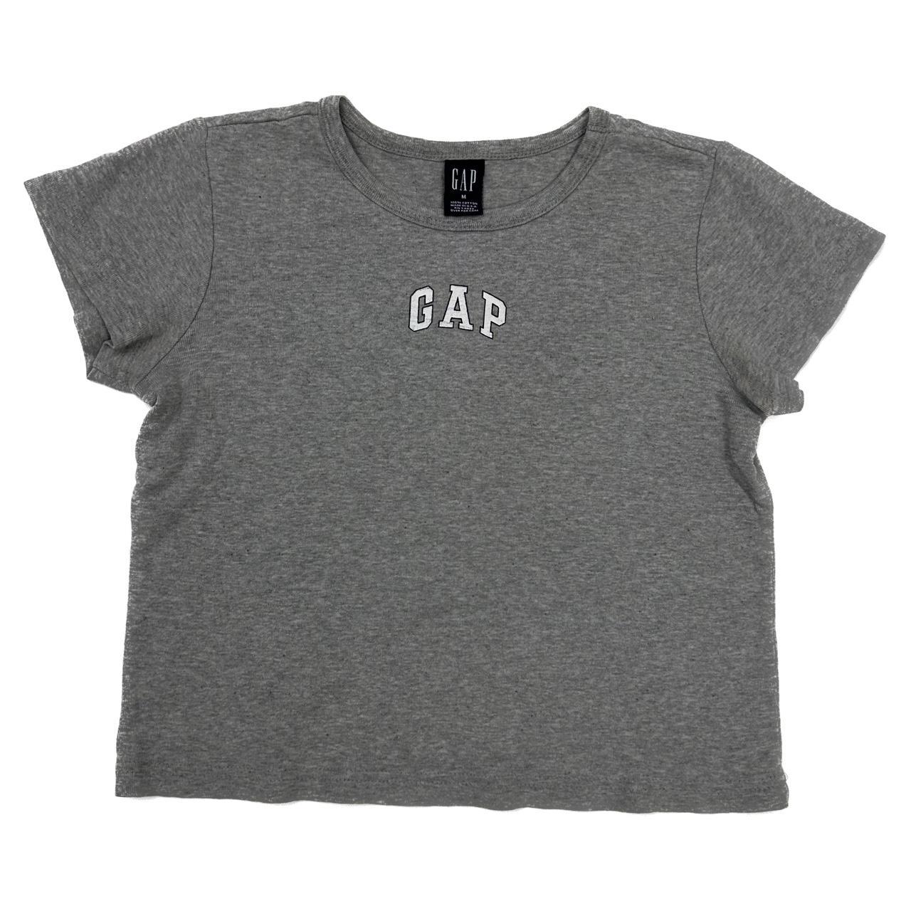 Gap Women's Grey T-shirt | Depop