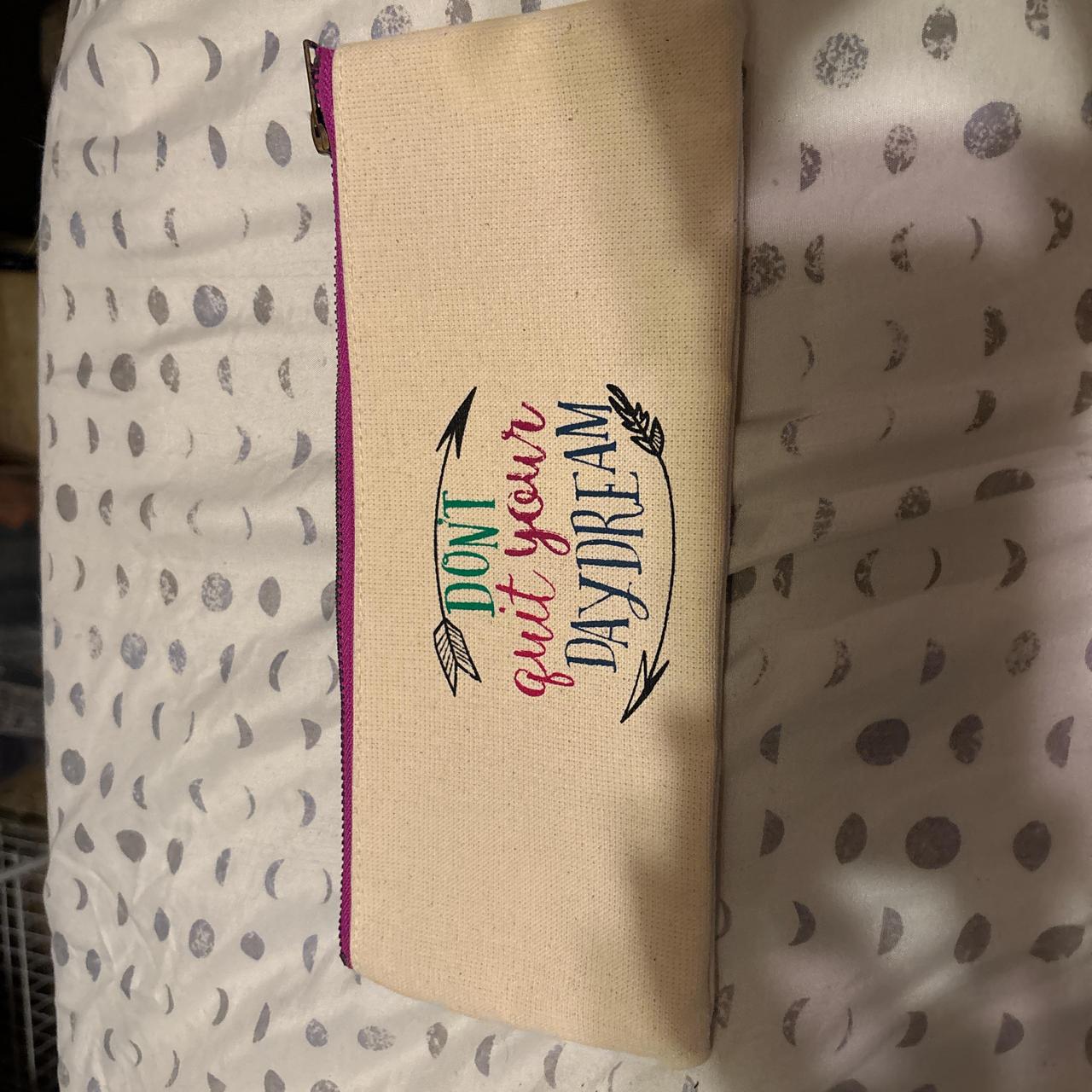 item listed by lunam00n31