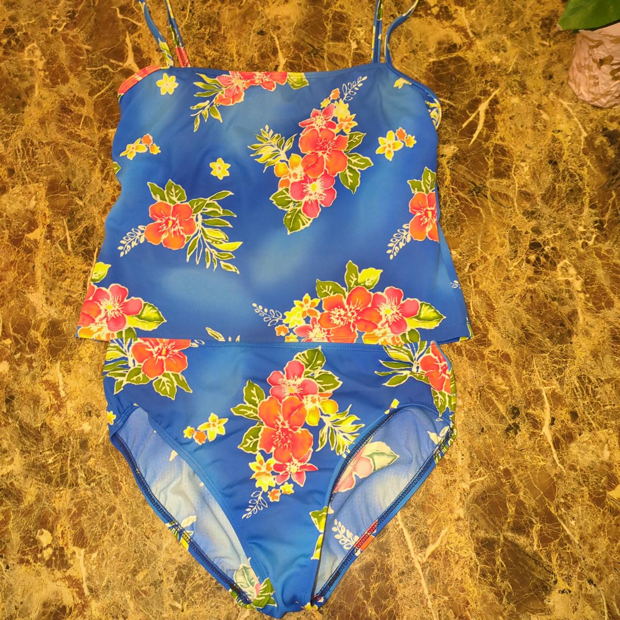 item listed by peytonnxxo