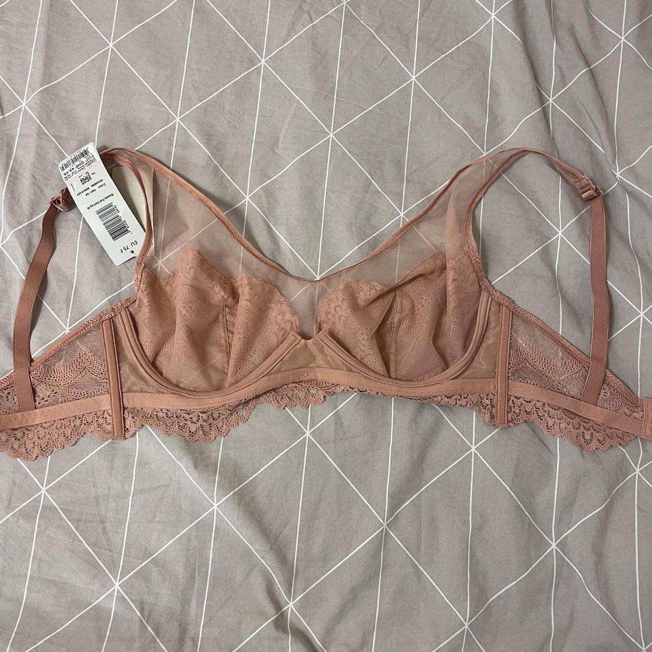 Brandnew Triumph lace Bra Size 75F - Depop