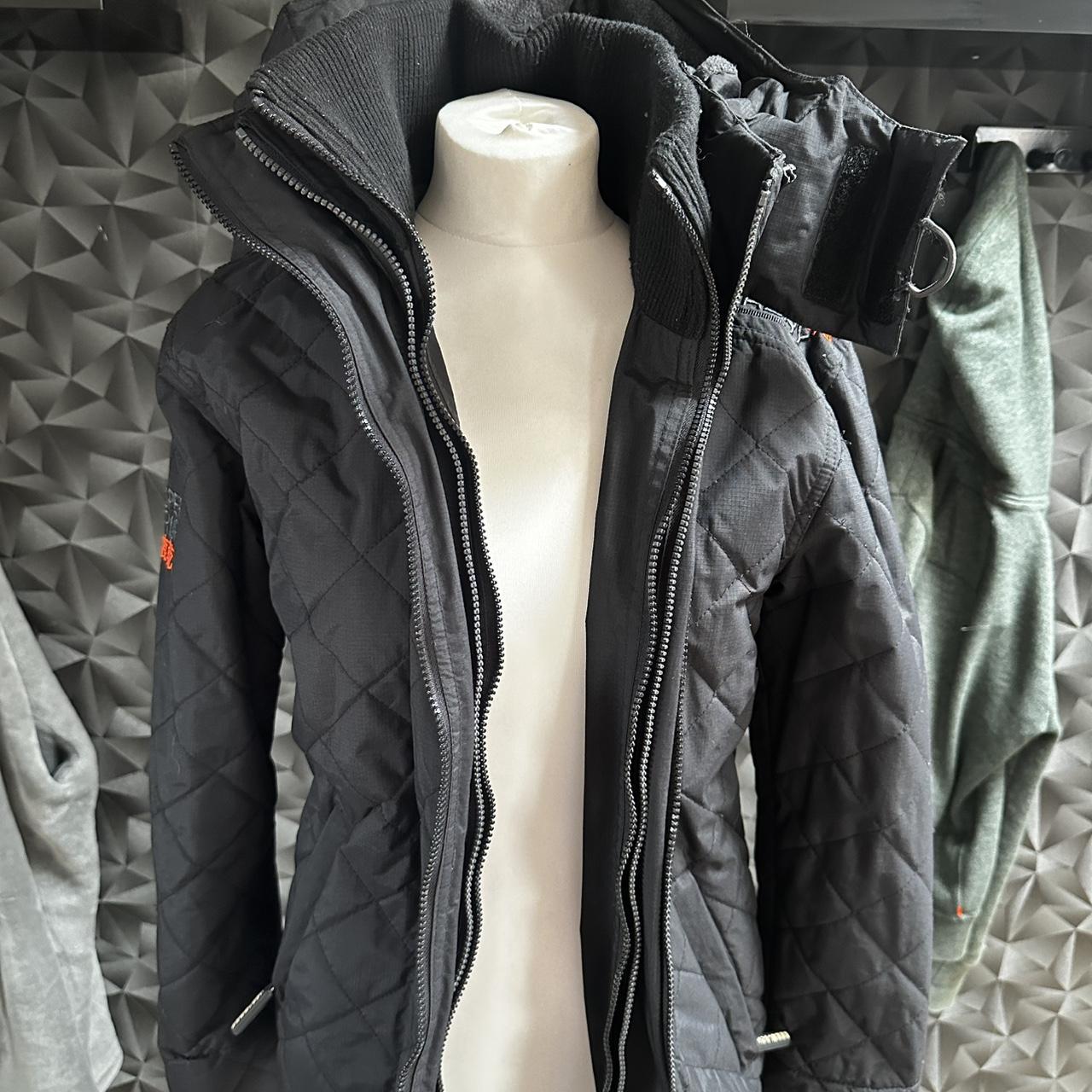 item listed by bjojouk