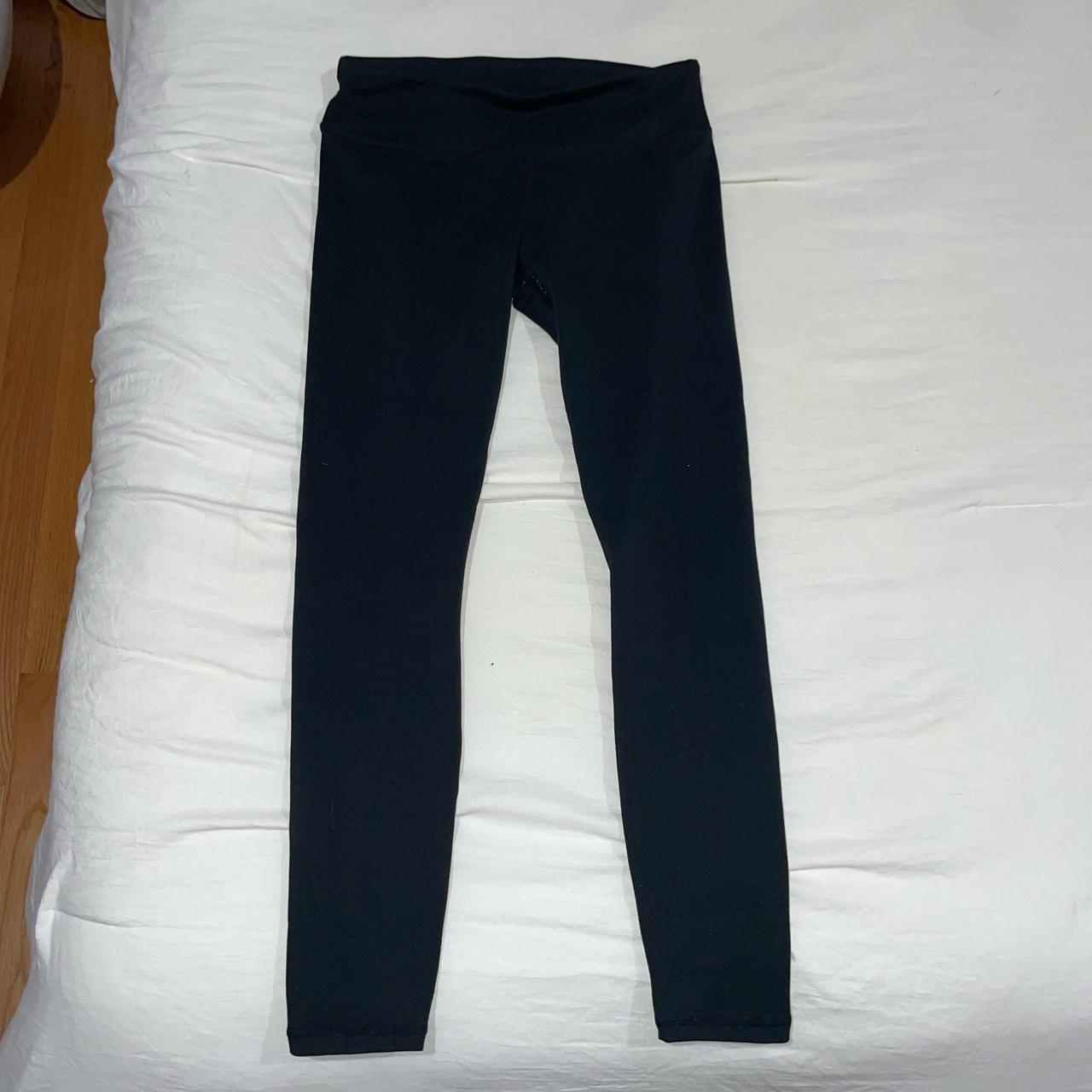 EUC Fabletics 7/8 Length Leggings Size: Large (long - Depop