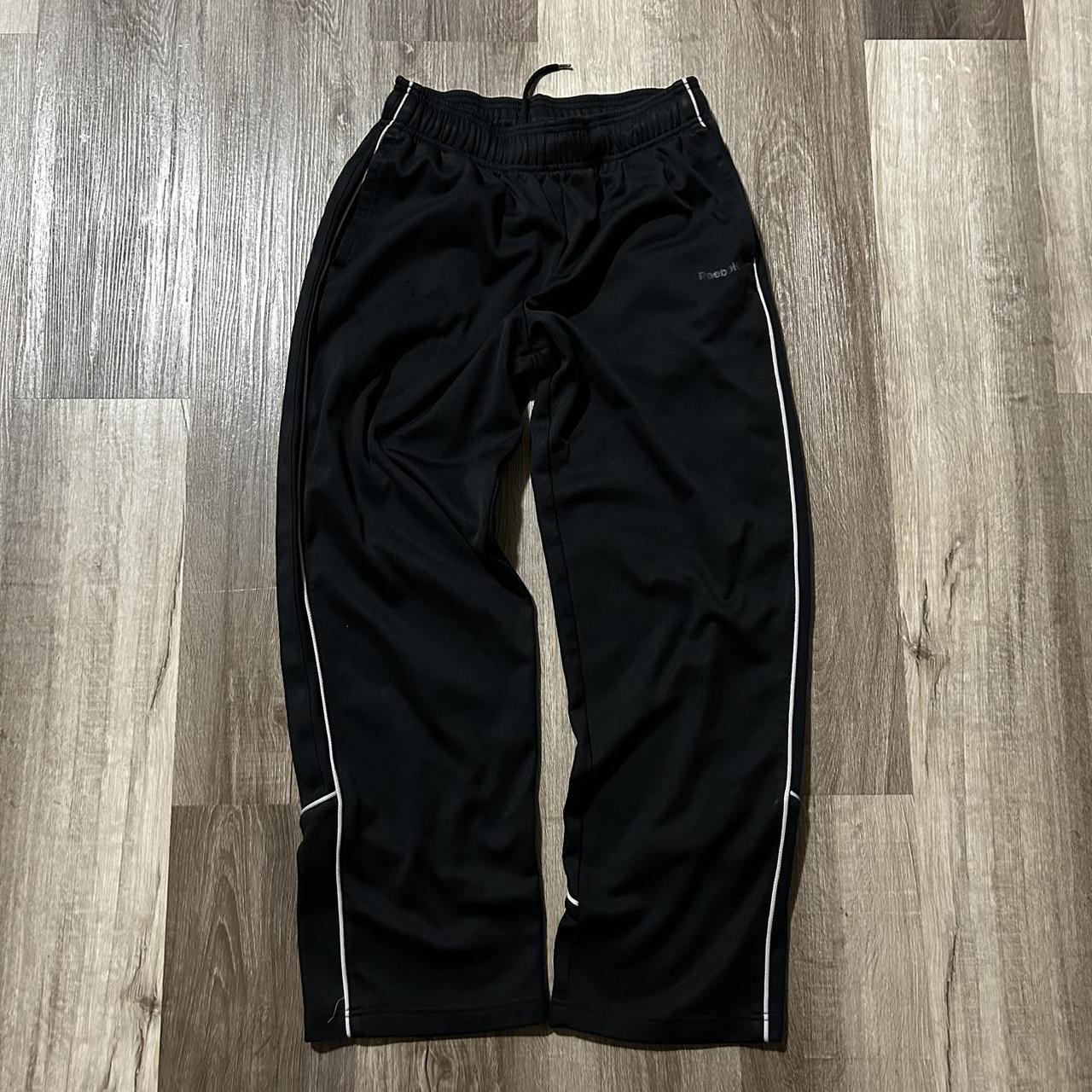 Y2K Sweatpants Reebok Baggy Sweatpants Size medium - Depop