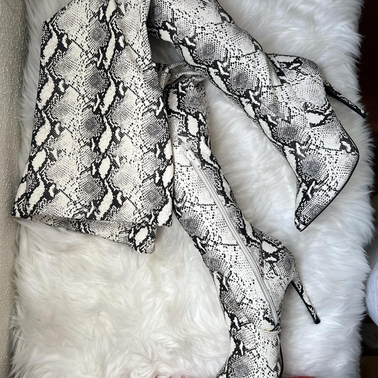 ️‍🔥Steve Madden “Domain” faux snakeskin leather THIGH... - Depop