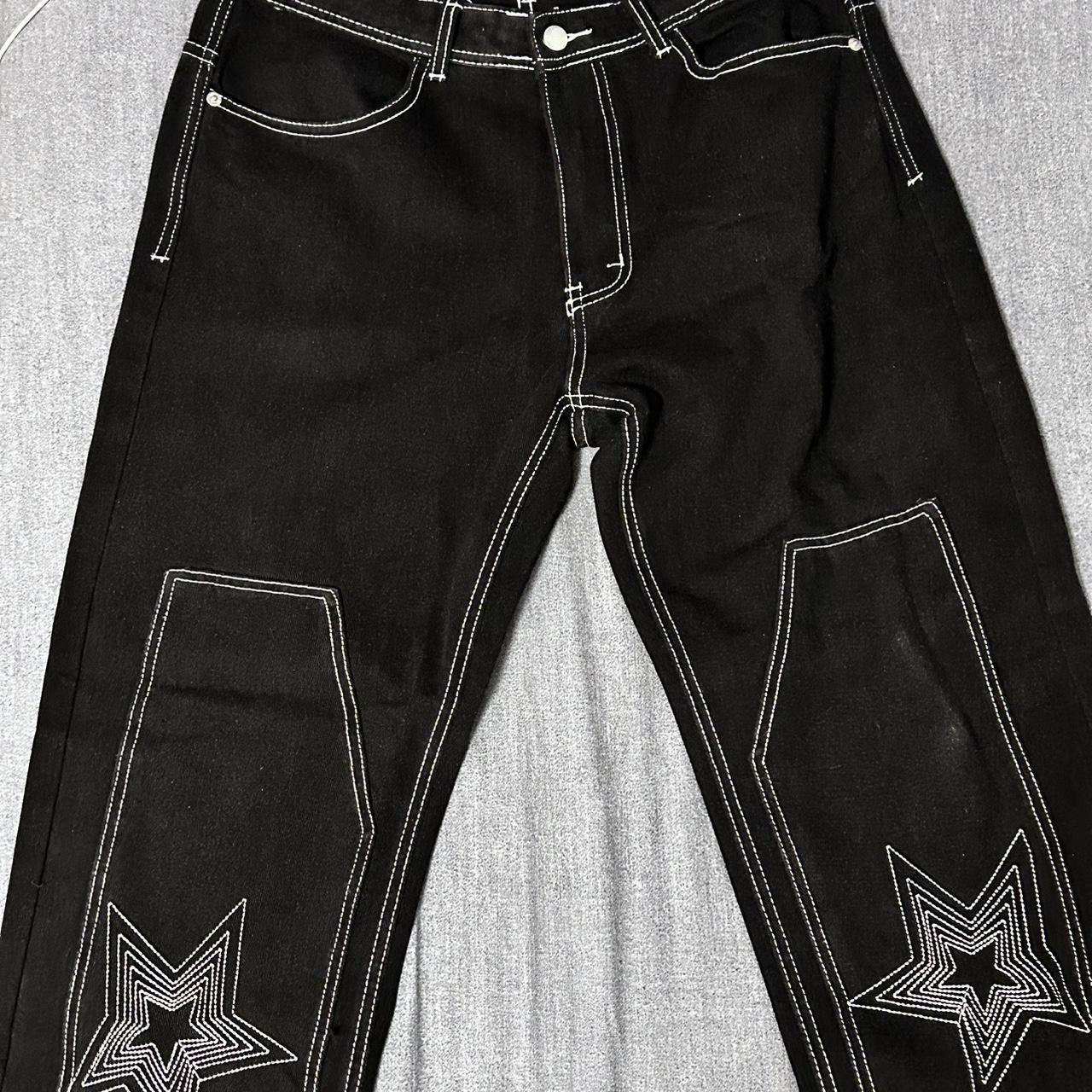 Y2K baggy cargo pants, worn a bit but fit baggy and... Depop