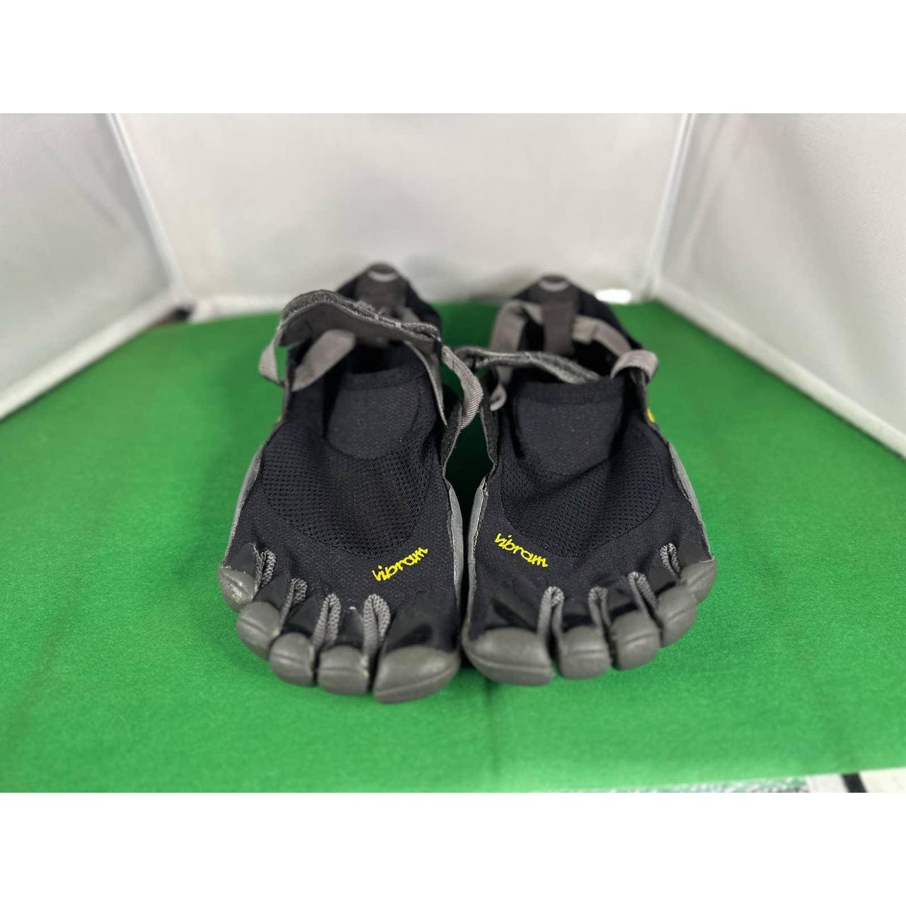 VIBRAM FiveFingers W4485 Black Women's Shoes 6.5 /... - Depop