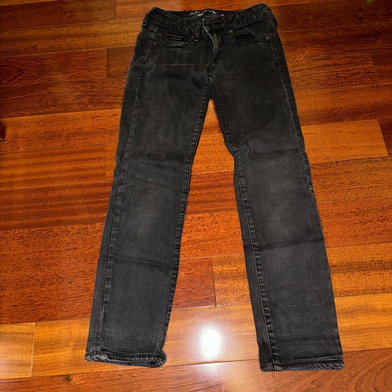 American eagle skinny jeans size 4 black Depop