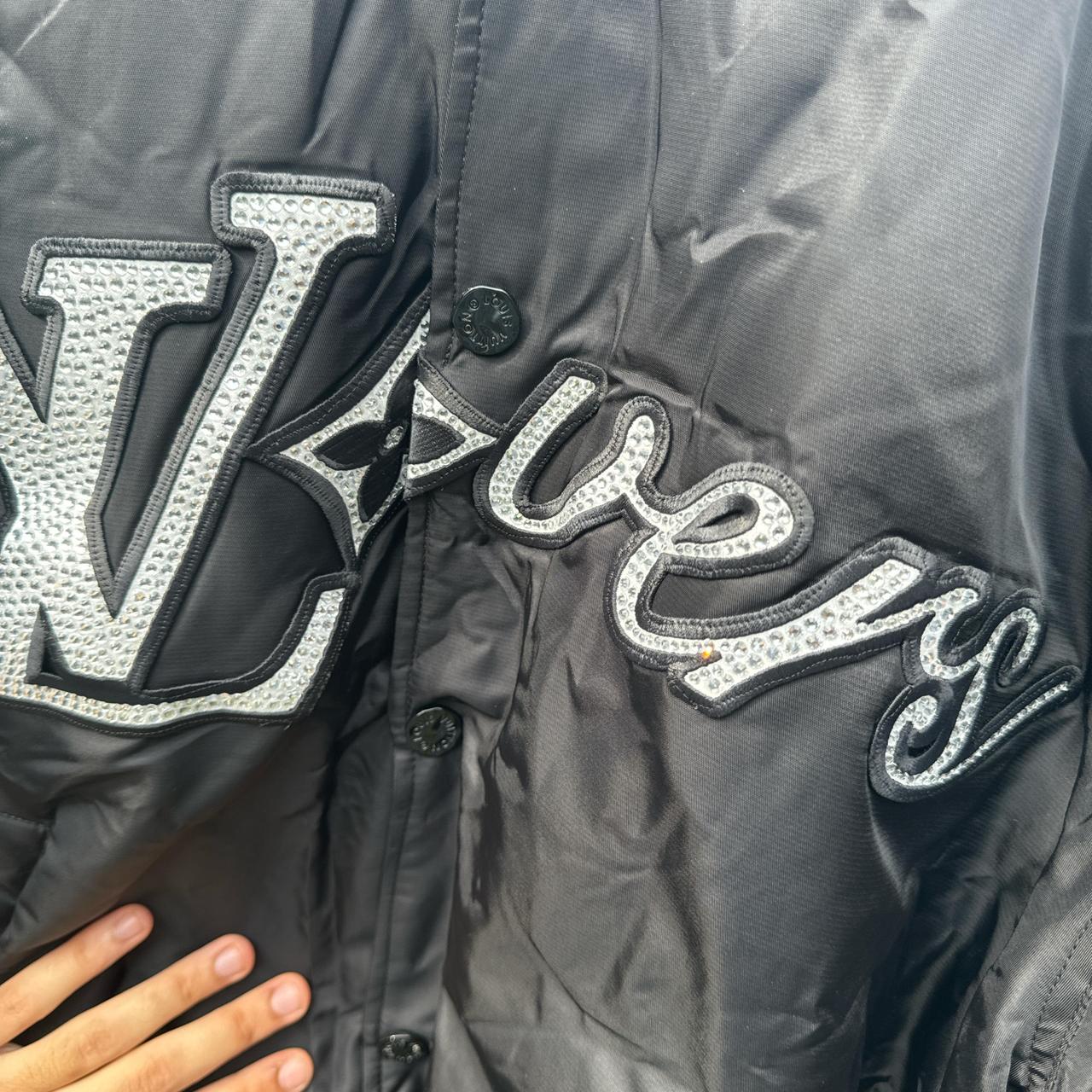 Louis Vuitton LVovers LV Lovers - Main Image