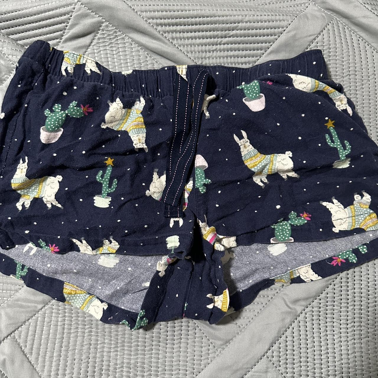 Old Navy cute sleep shorts super comfy and have Depop