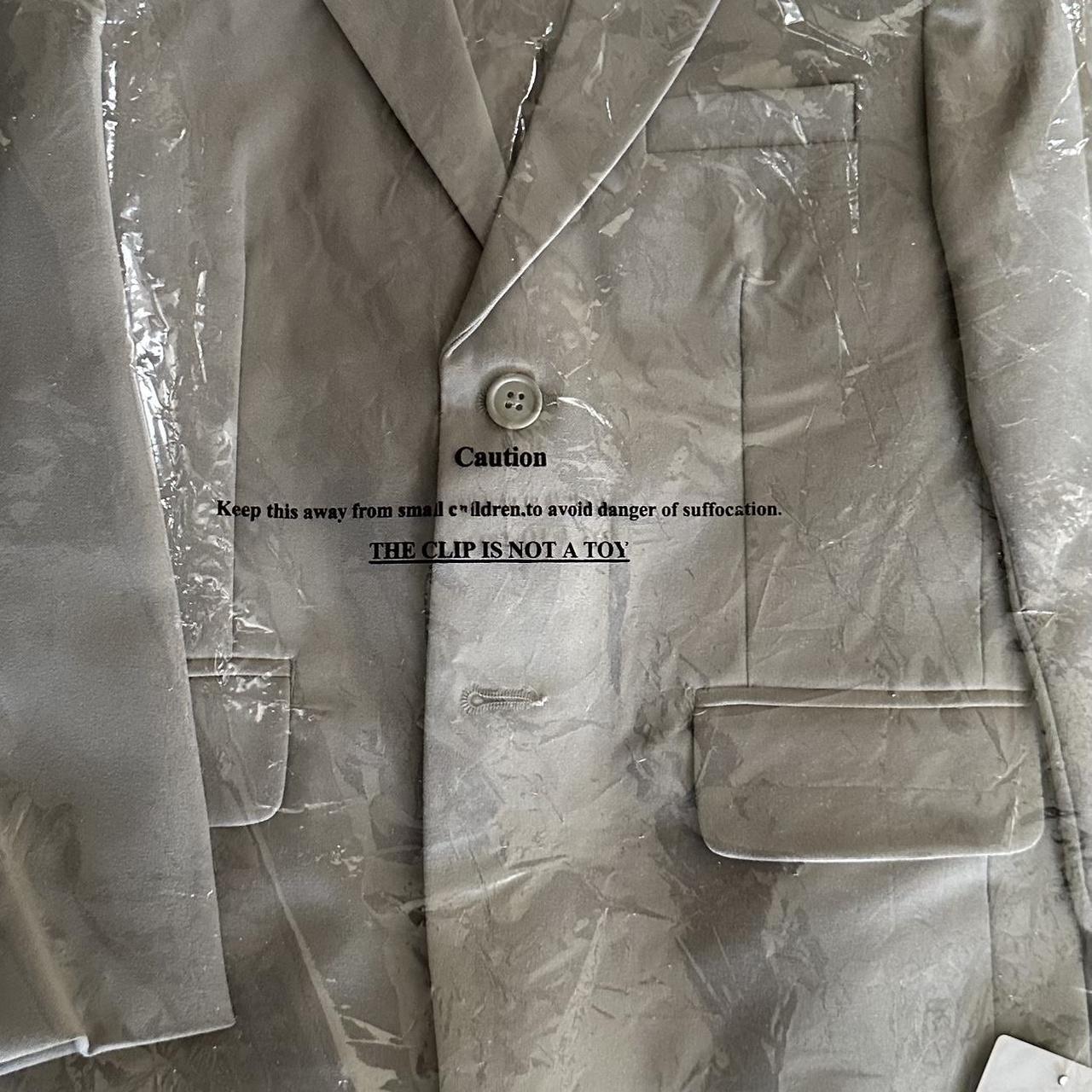 item listed by deibertine20