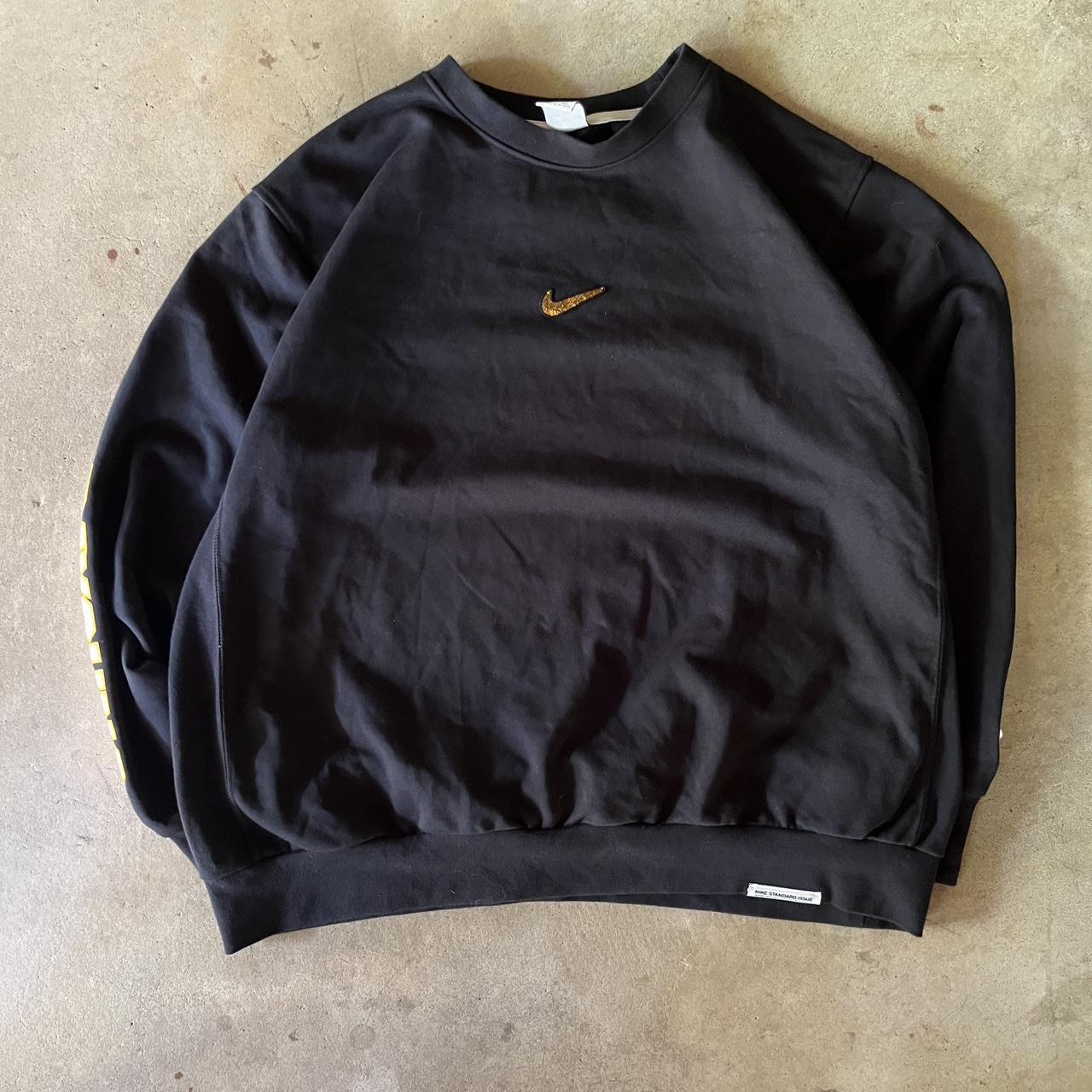 vintage nike middle swoosh nike and raygun skate... - Depop