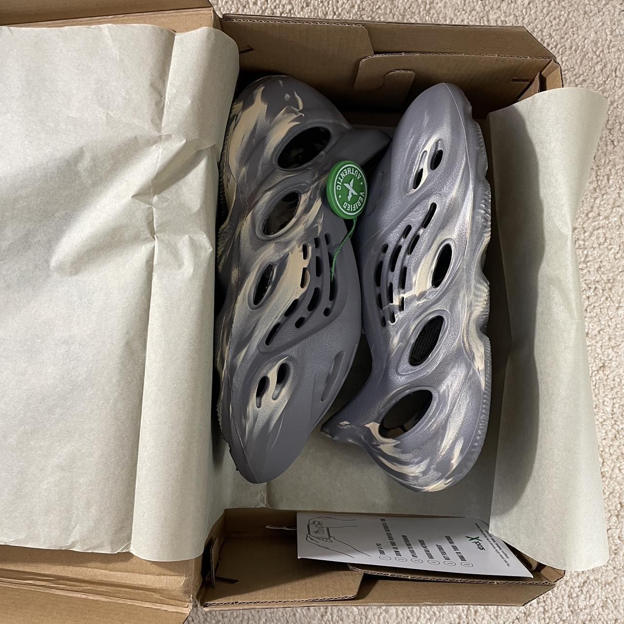 yeezy foam mxt