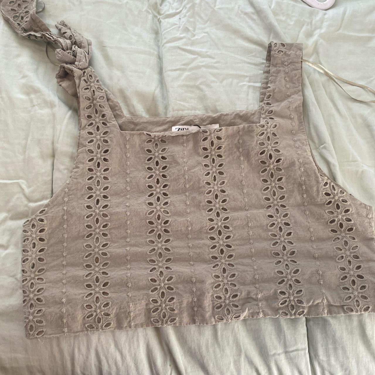 Zara lace crop top #zara #croptop #zaracroptop - Depop