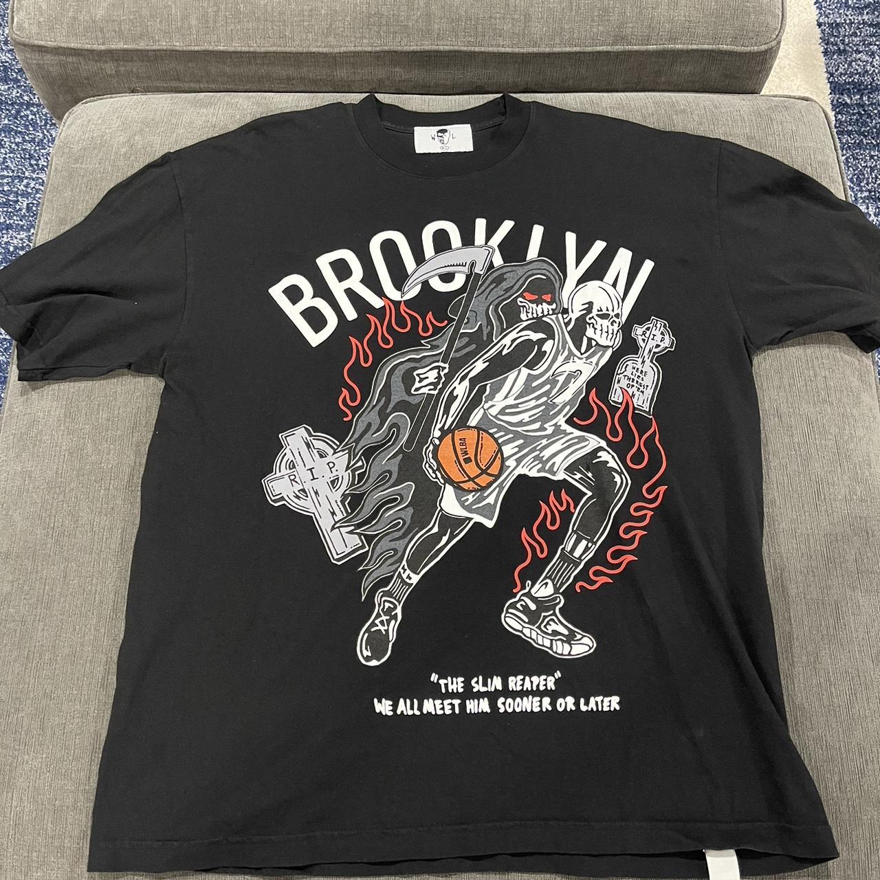 Warren Lotas Brooklyn Nets Tee. Size XL in very good...