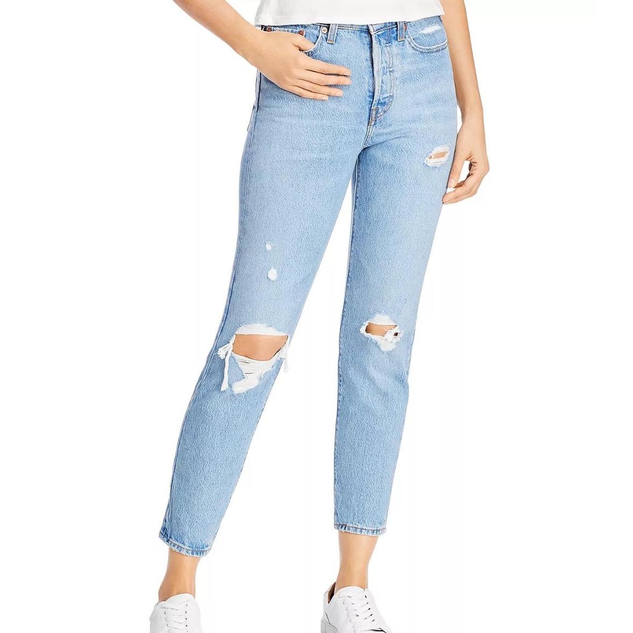 Levi's wedgie icon clearance distressed jeans