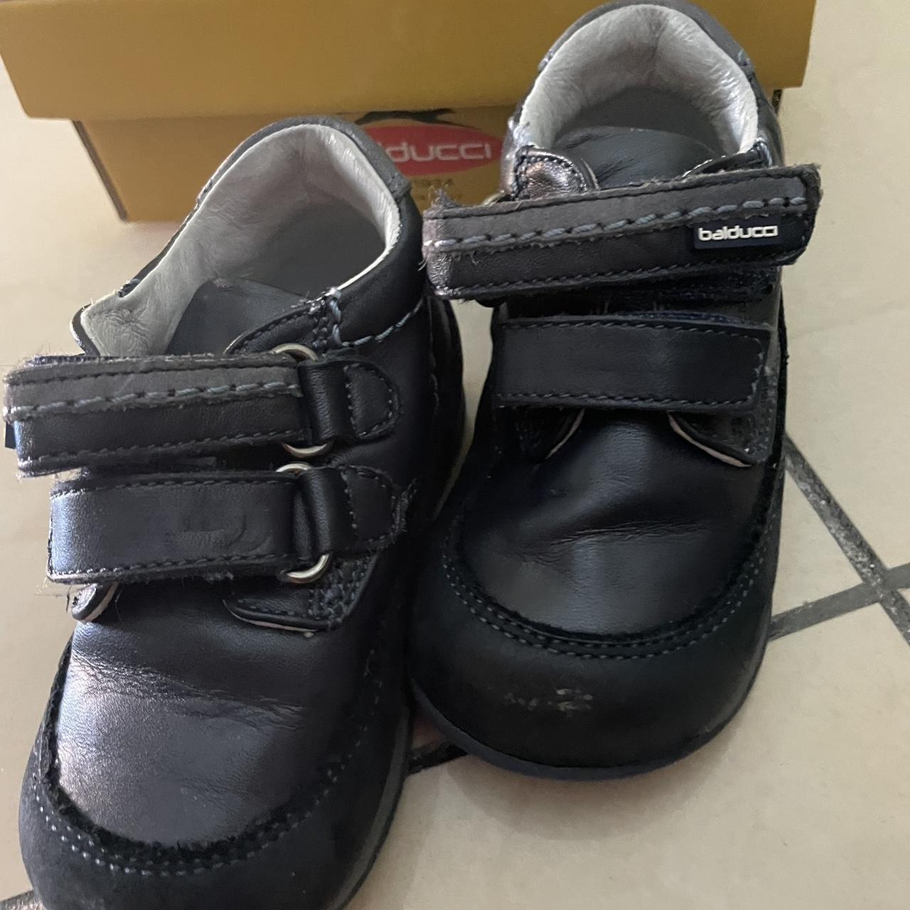 Balducci deals baby shoes