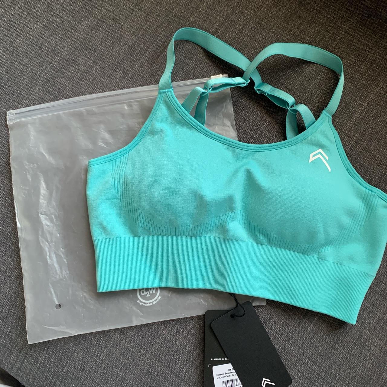 NWT Oner Active CLASSIC SEAMLESS SPORTS BRA Lagoon... - Depop