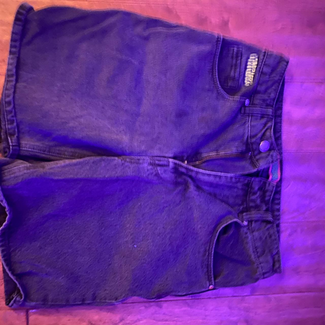 item listed by alannahhays