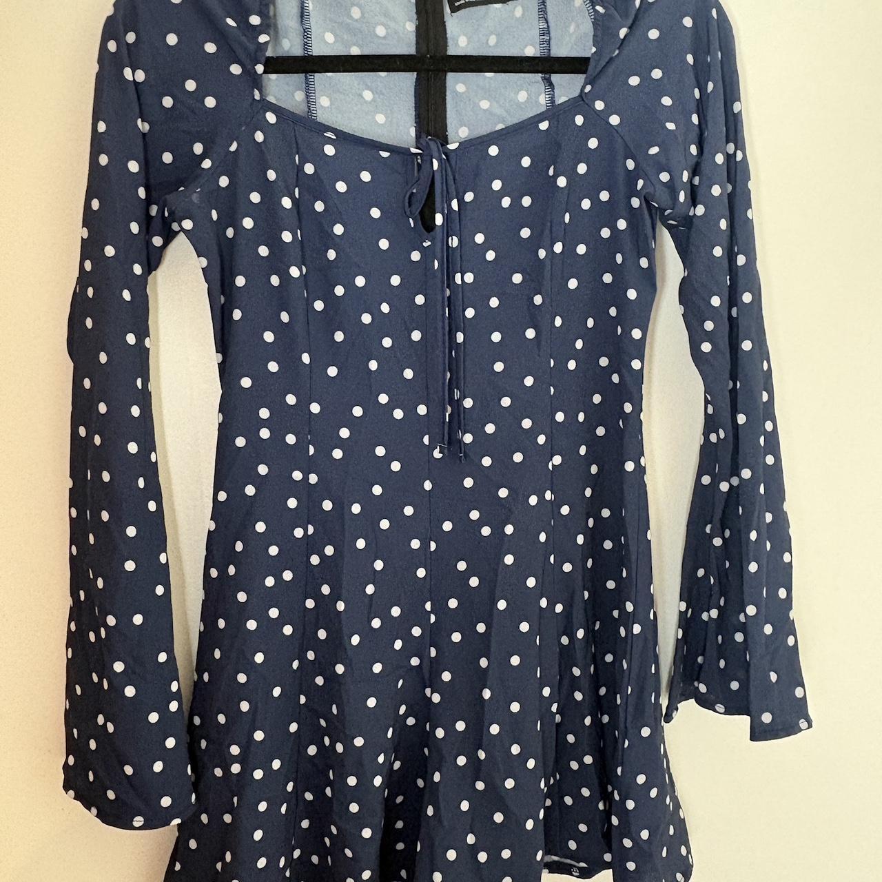item listed by savssshop