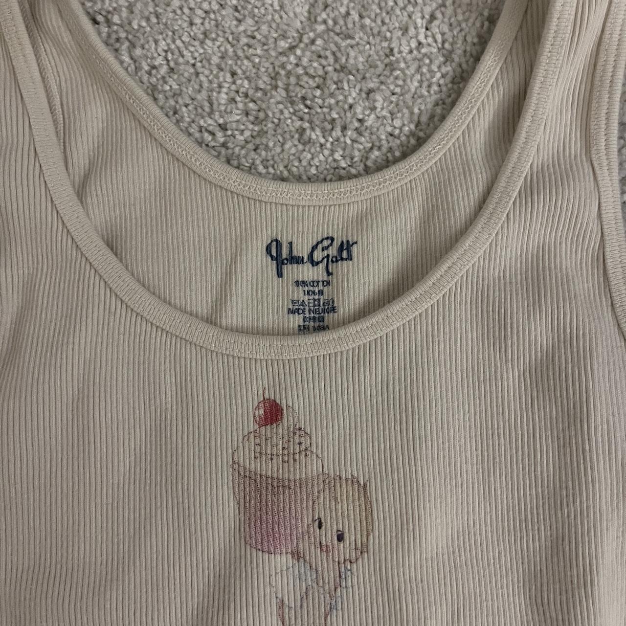 brandy melville cream baby cupcake top no flaws! Depop