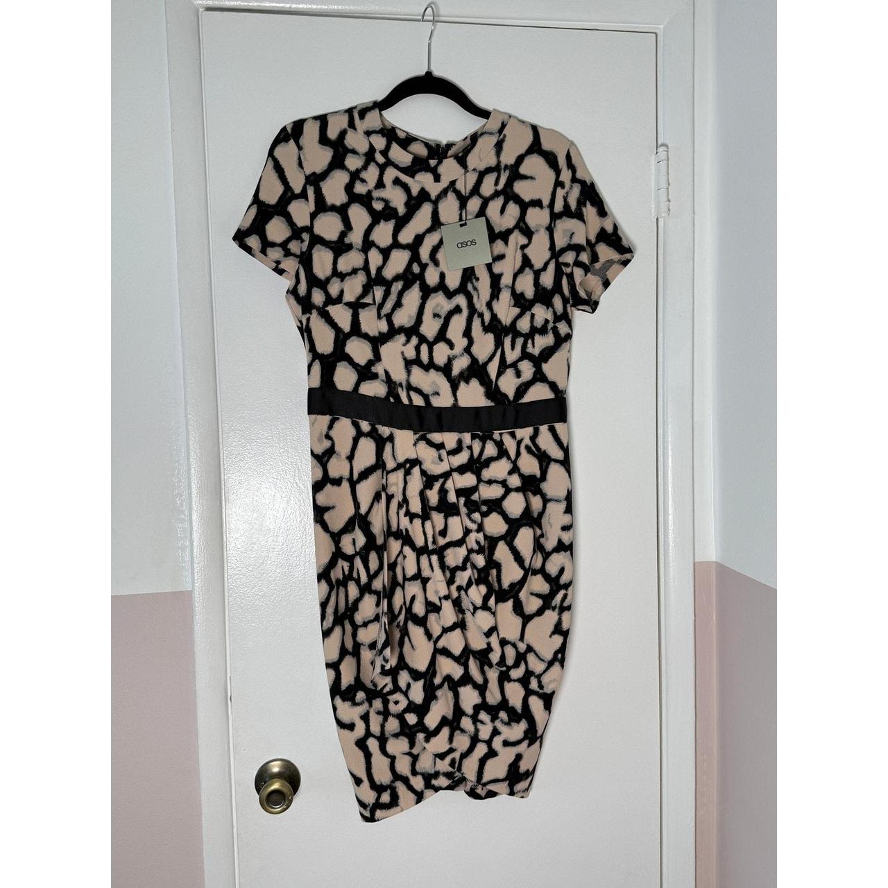 item listed by aintinvintage