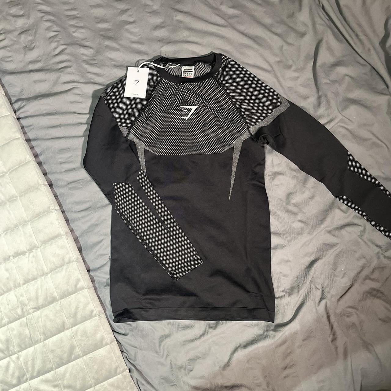 gymshark onyx v5 midnight - long sleeve size 📏 - | Depop