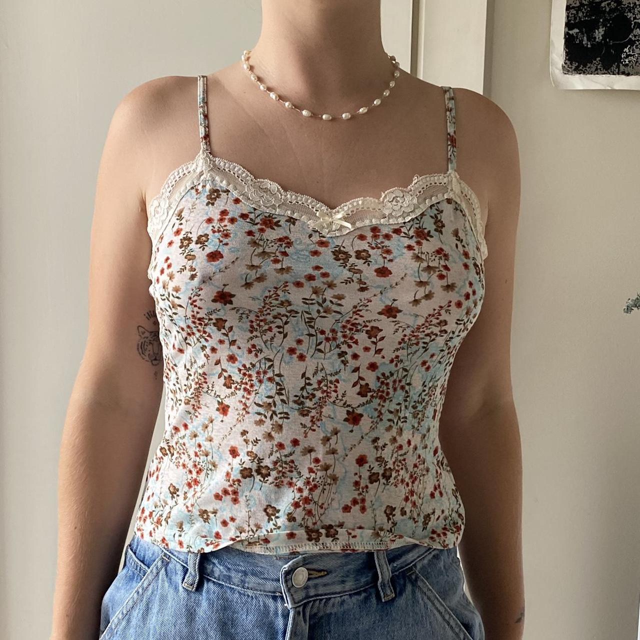 VALLEY GIRL vintage cream floral singlet // Depop