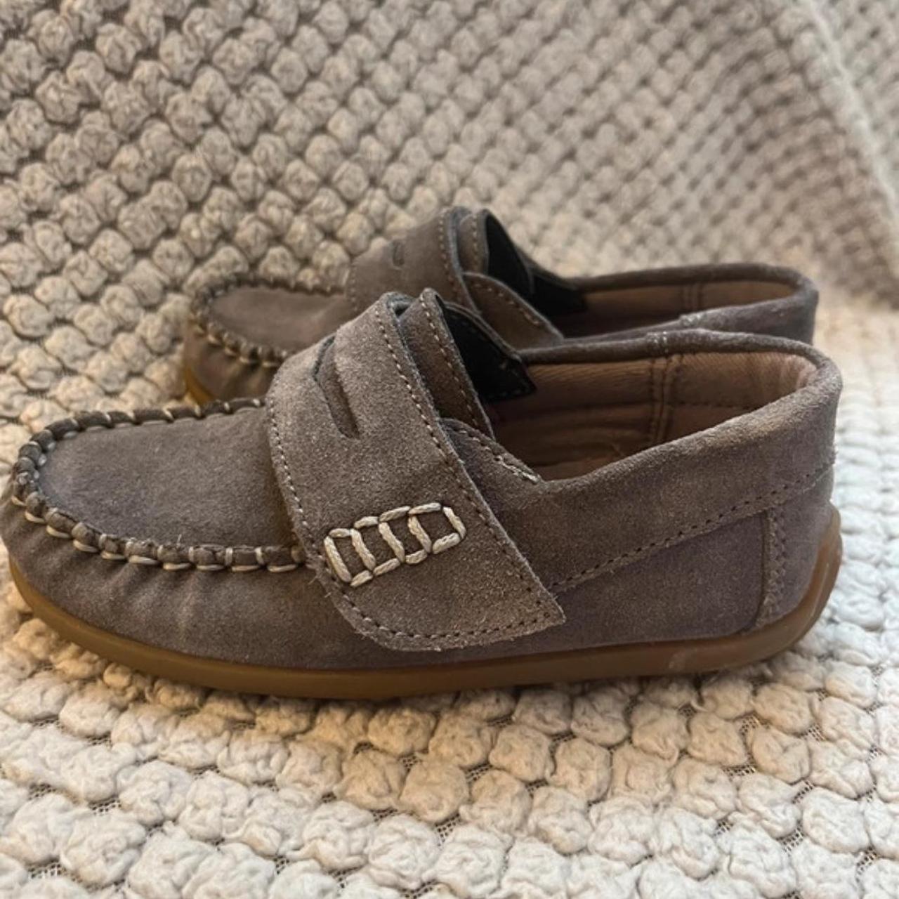 Boys hot sale grey loafers