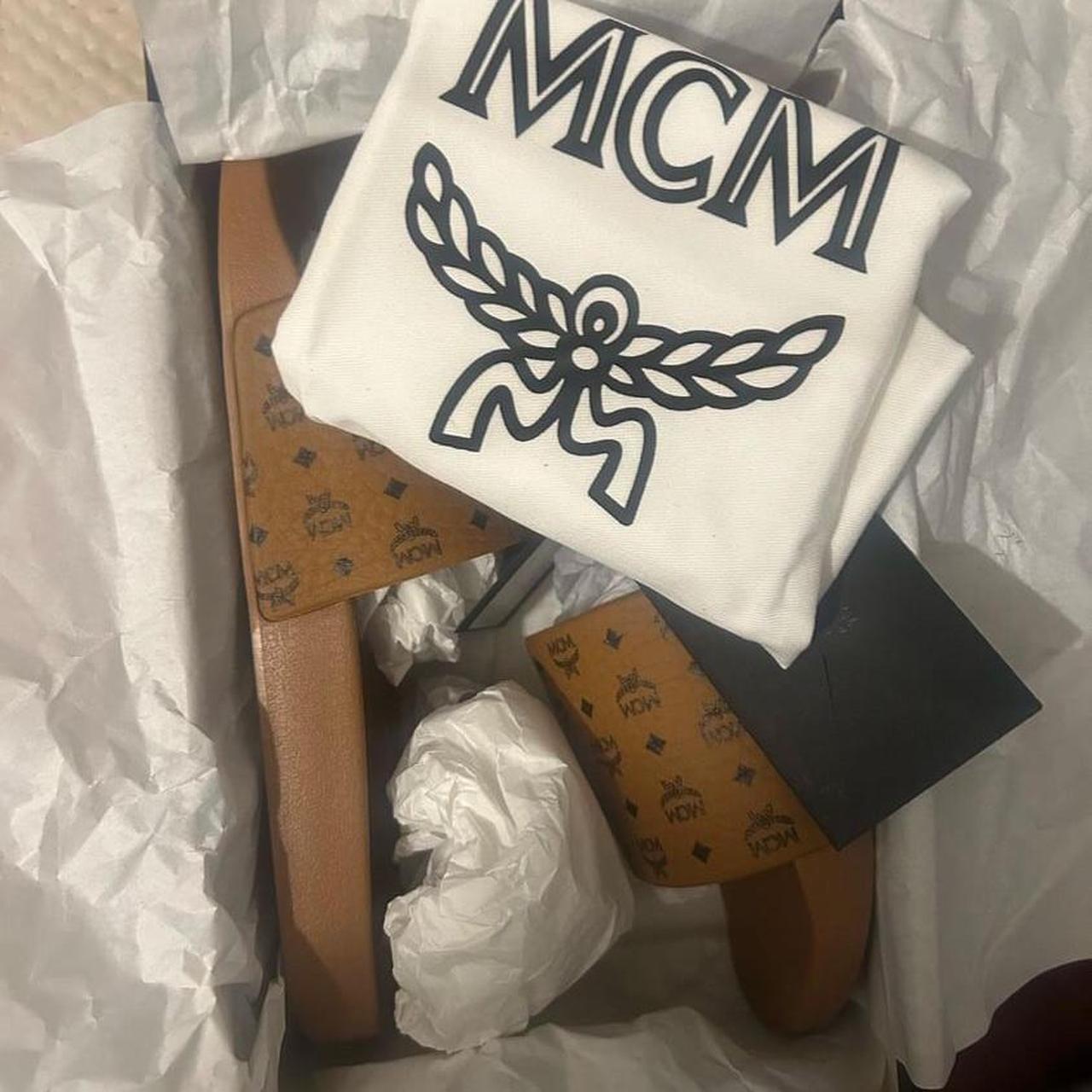 mcm slides men