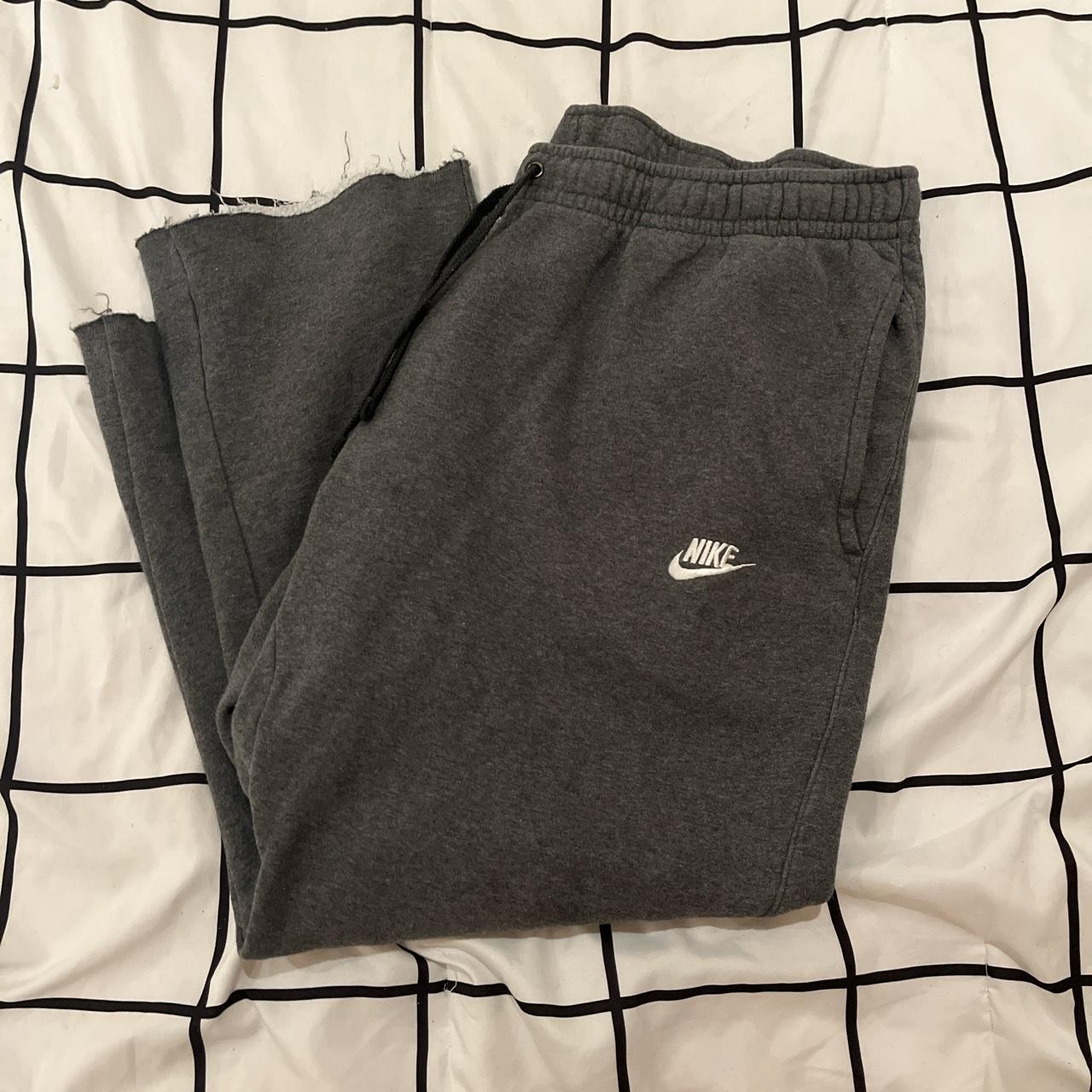 Nike Wide Legged Sweatpants Size xxl but length fits - Depop