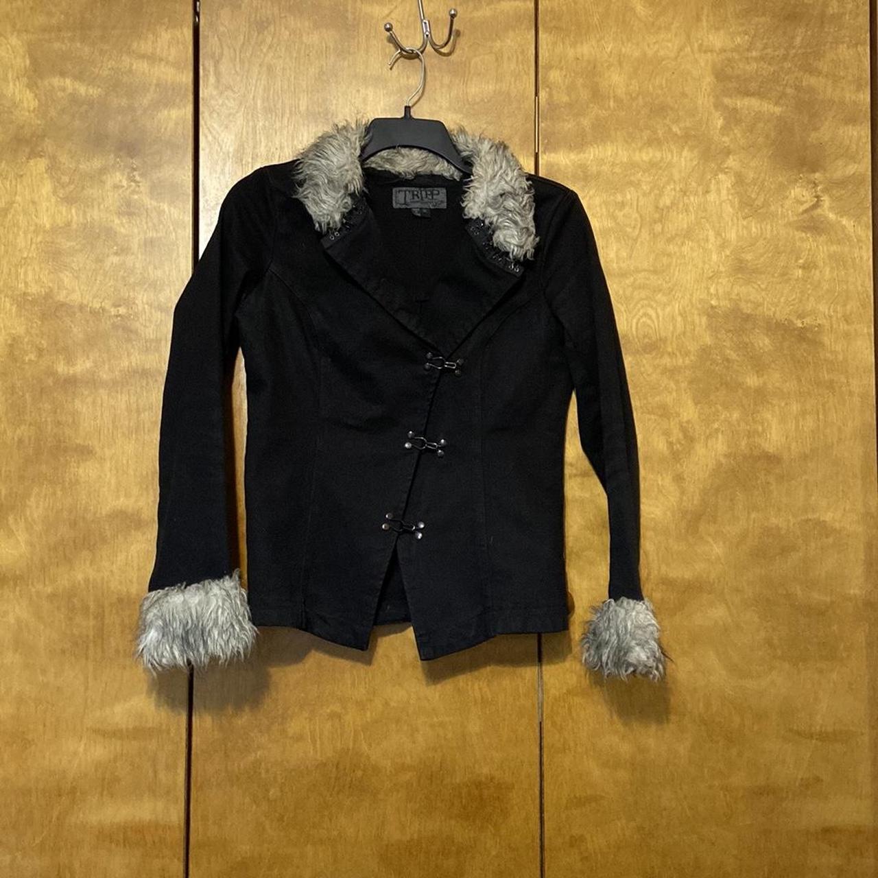 Tripp XL Fur Trim Jacket Excellent Condition - Depop