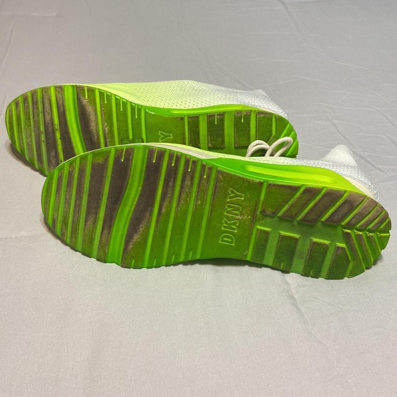 dkny slip on trainers womens