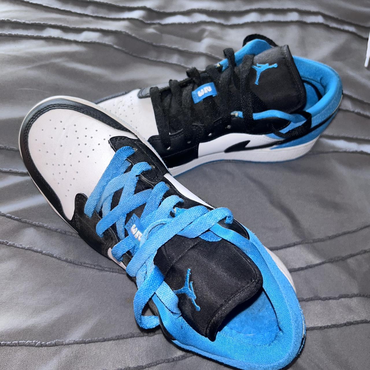 how much are blue nike jordans