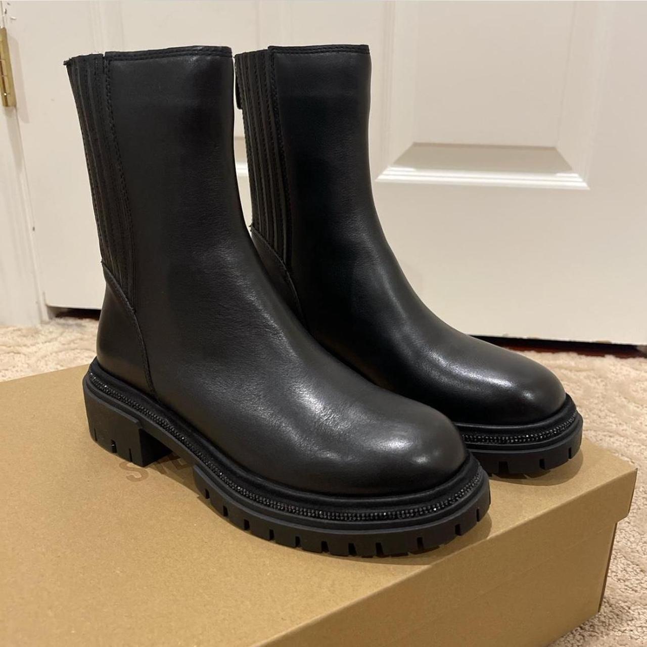 item listed by dgemminii
