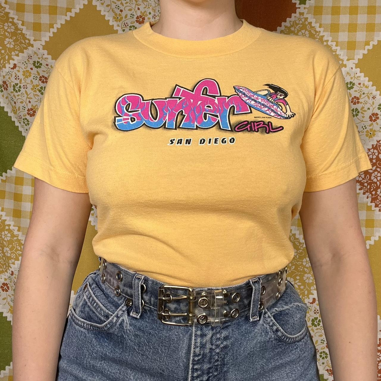 Women's Yellow and Pink T-shirt | Depop