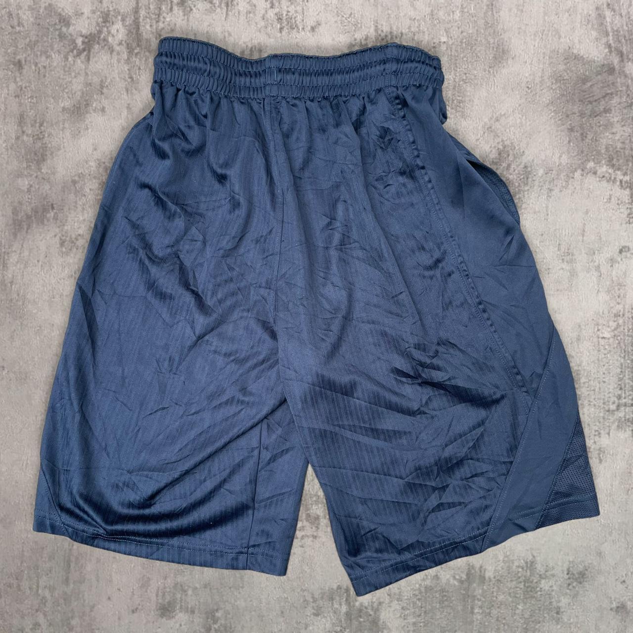 Nike orders men's layup shorts